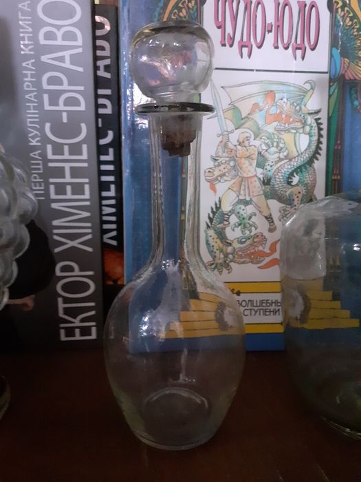 Обмін чи продаж графинів та декоративних бутилок часів СССР