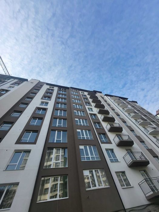 Продаж 3 кім квартири з двостороннім плануванням.