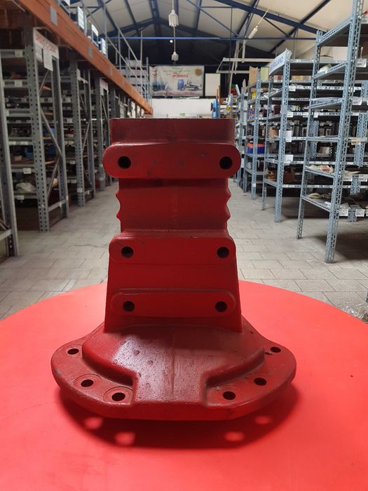 Obudowa Pochwa tylnego mostu półosi 502407.018A01 MTZ 80 , 82  BELARUS