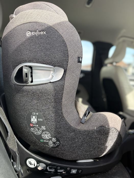 Cadeira Auto Sirona Z2 i-Size com base Cybex