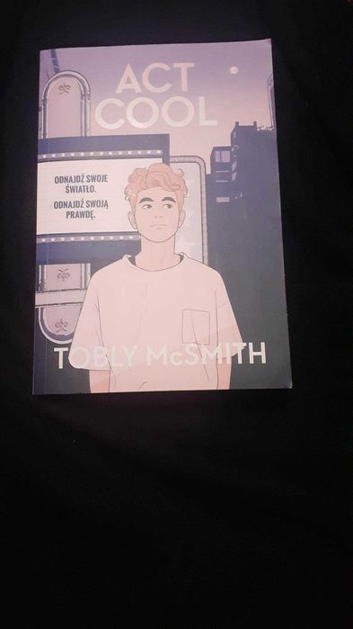 Książka "Act cool"