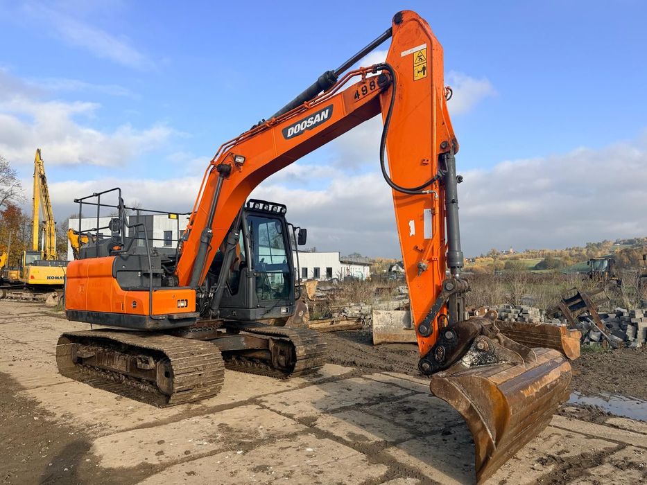 Doosan DX140 LC-5  Koparka gąsienicowa DOOSAN DX140 DX 140 LC-5 DX145
