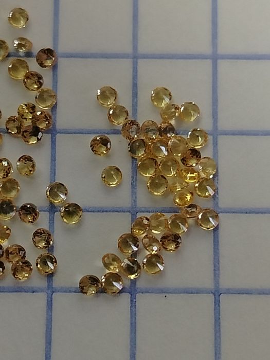 Сапфири.Гранати старовині каменці