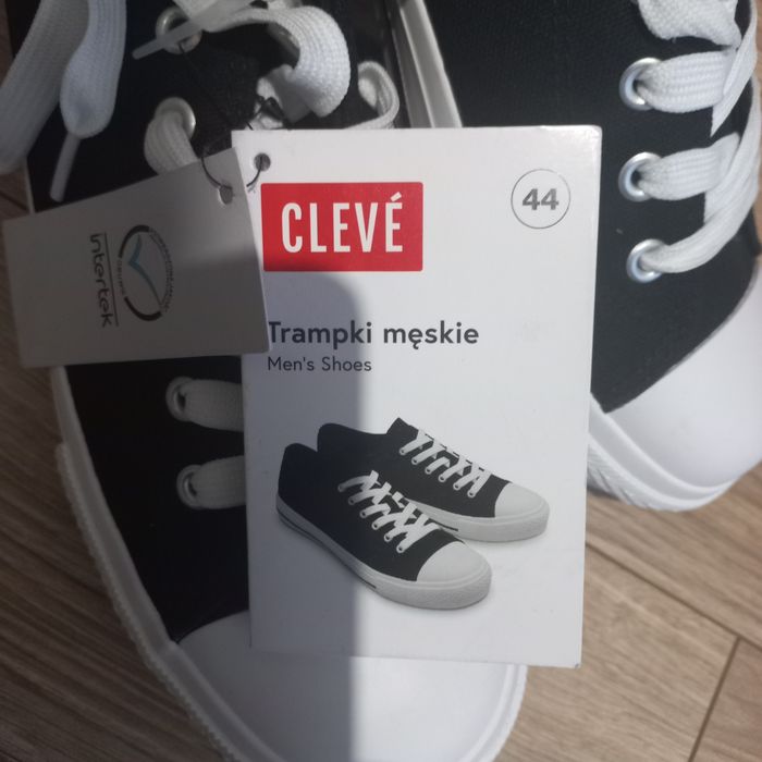 Męskie firmowe trampki-44- nowe