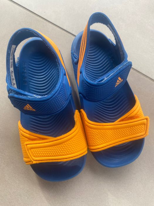 Buty basenowe/kąpielowe Adidas r.25
