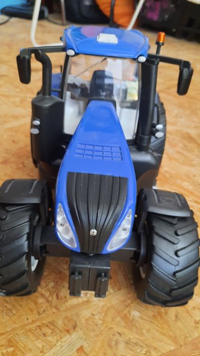Traktor zdalnie sterowany jak nowy