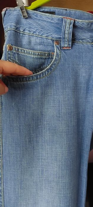 Zajefajne spodnie Lee