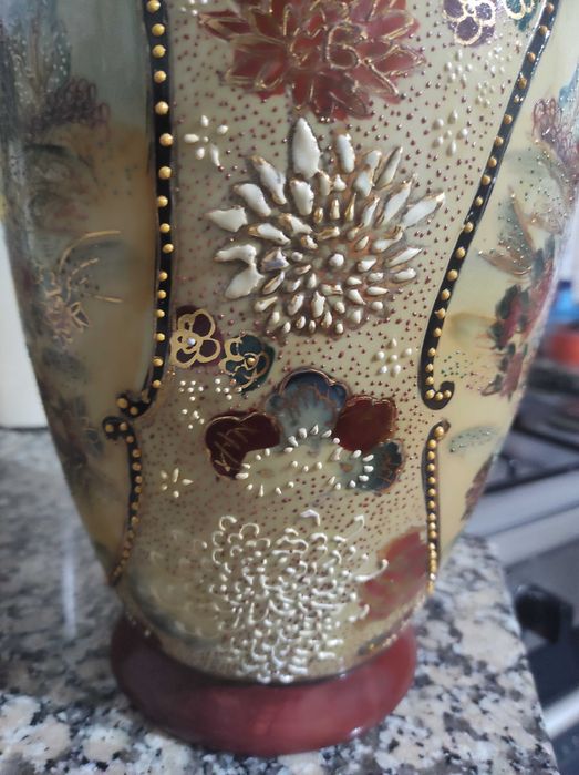 Pote chinês pintado à mão