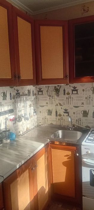 Оренда квартири. Район Червоного  мосту( вул. Оборонців  Чернігова)