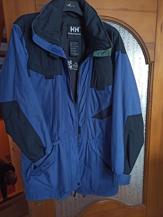 Markowa kurtka damska Helly Hansen .