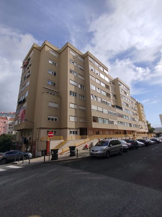 T1 Benfica, 1 parqueamento