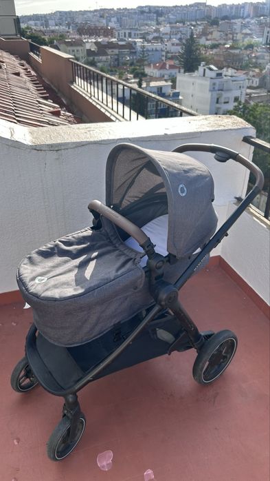 Carrinho Maxi Cosi + Ovo