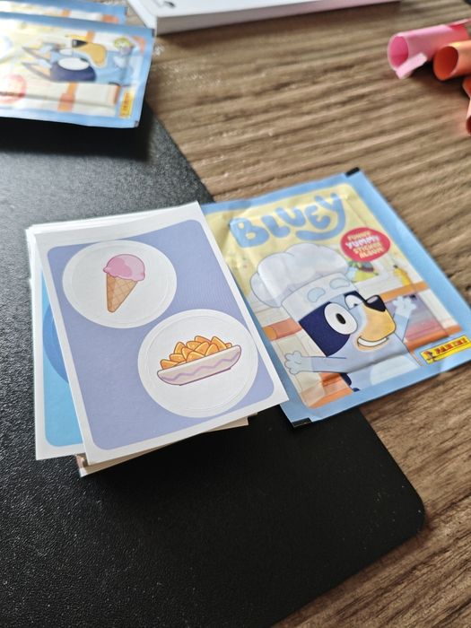 Troco - Cromos Coleção Bluey