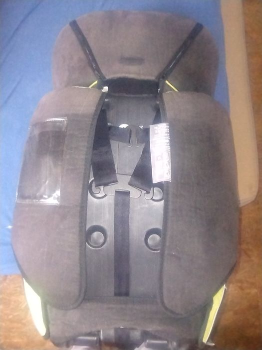 Автокрісло для діток