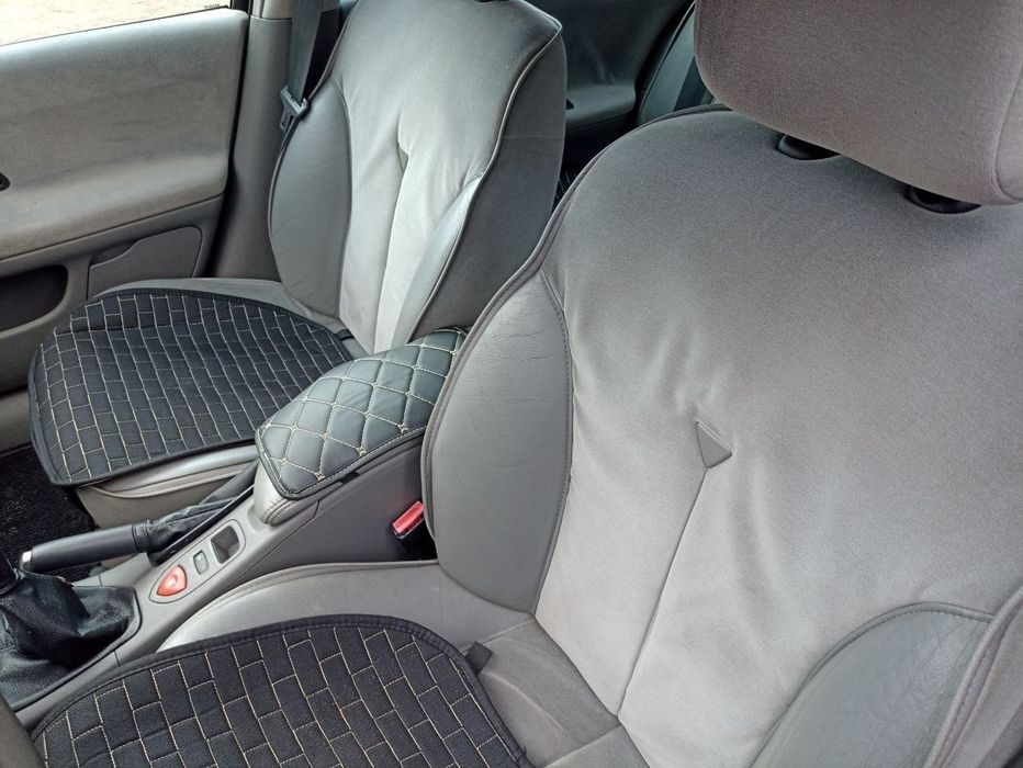 Renault Laguna Рено Лагуна