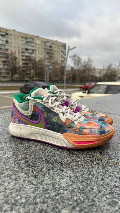 #3824 Nike Kyrie 8 [US 9.5|27.5 cm] - NEW