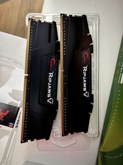 G.Skill Ripjaws 2x8GB DDR4 3200 CL16