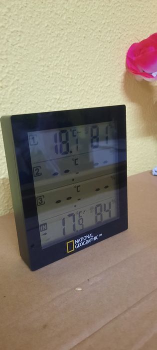 Termohigrómetro National Geographic com 3 sensores