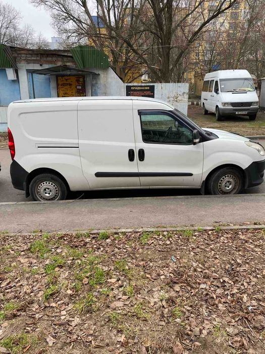Грузовой фургон Фиат Добло Ново Макси - ПЕРВЫЙ ВЛАДЕЛЕЦ