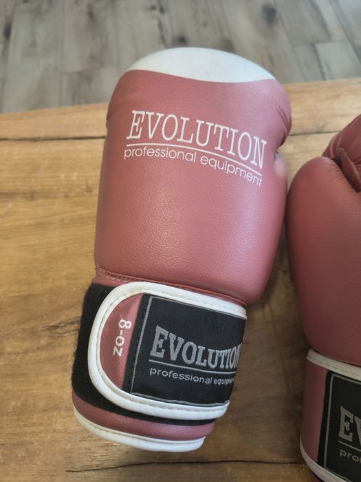 Rękawice bokserskie Evolution plus owijka