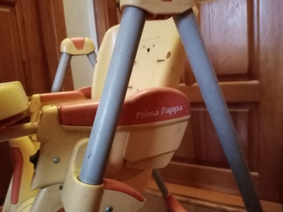 Кресло столик для кормления