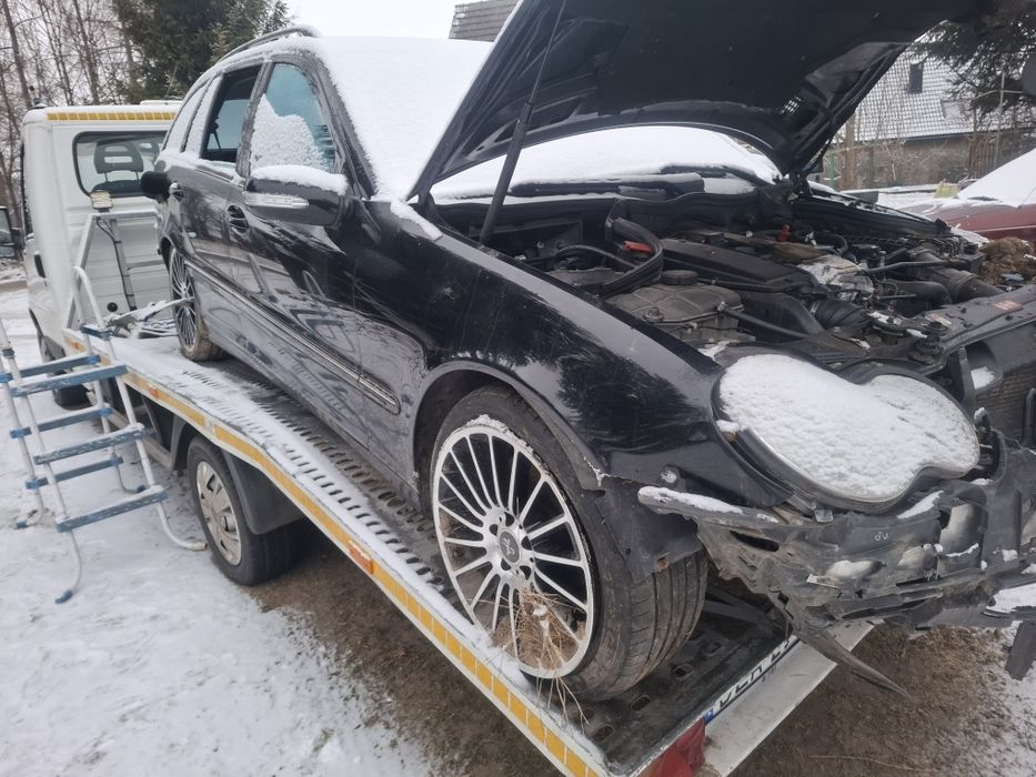 Meredes c klase 2.2 diesel silnik rozrusznik wszystkie czesci