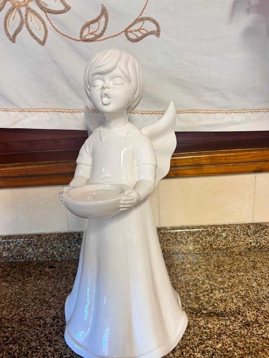 Estátua anjinho branco