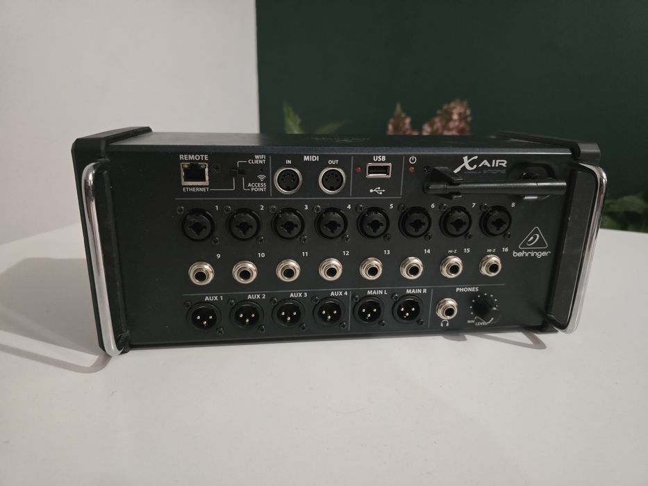 Mikser cyfrowy Behringer x air 16