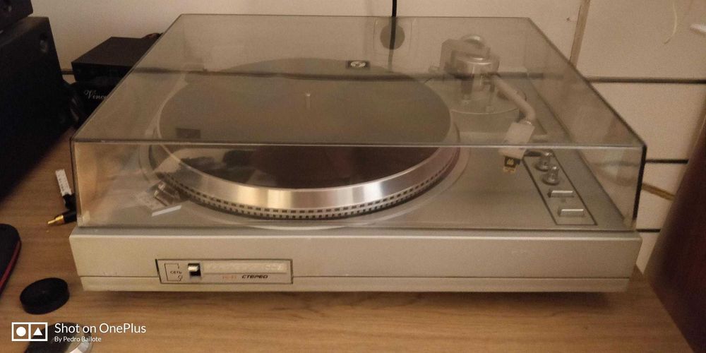 Gira Discos Eletromagnetico Raro Unitra