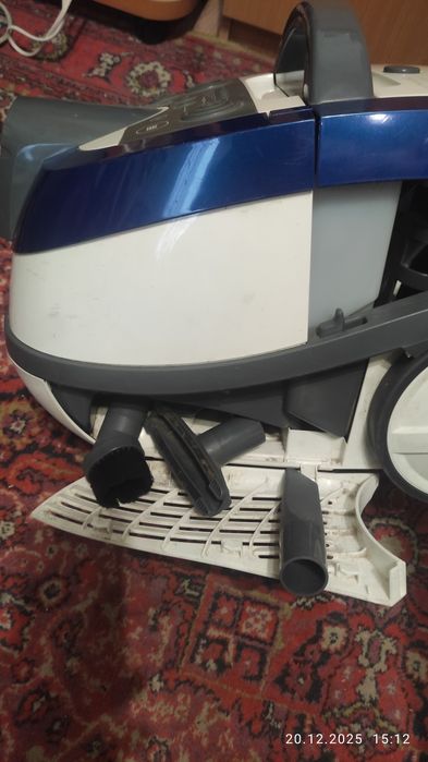 Пылесос zelmer aquawelt 1600w