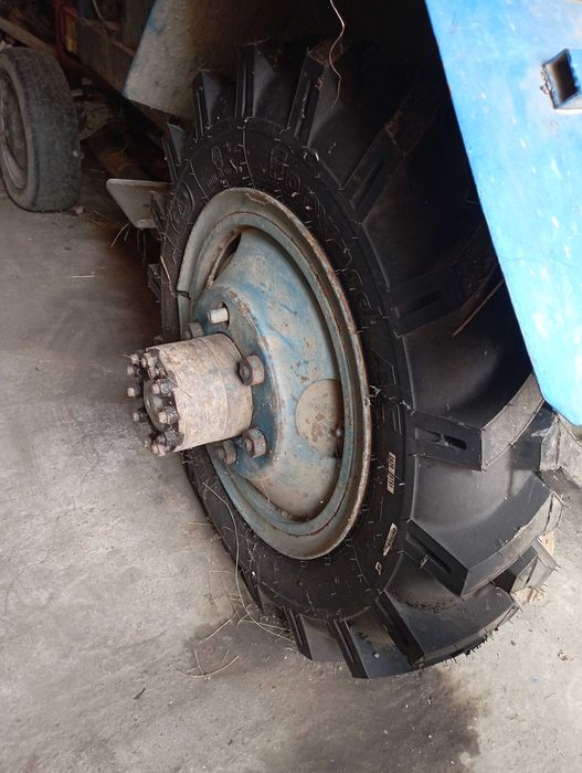 Саморобний трактор