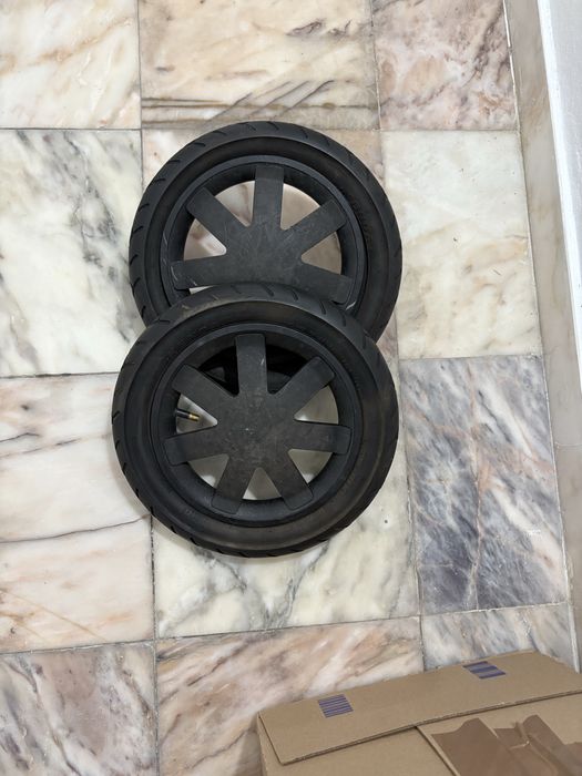 Quinny Buzz Black Wheels431023489748848642
