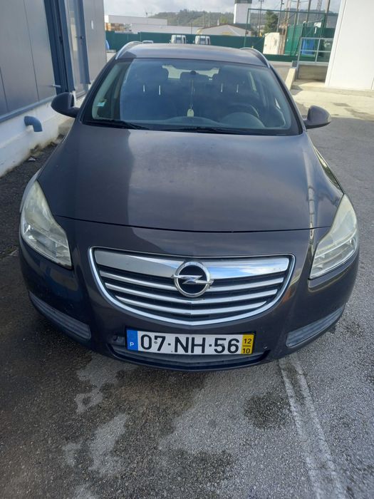 Opel Insignia 10/2012