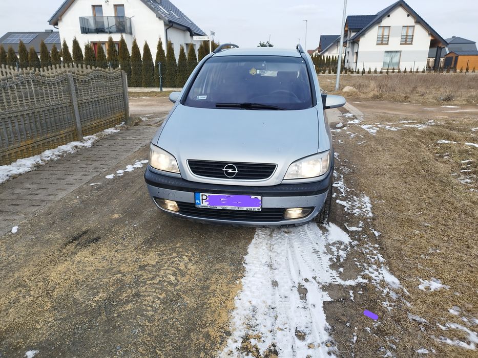 Ekonomiczny Opel Zafira 2.0 diesel 2002 rok 7 osoby