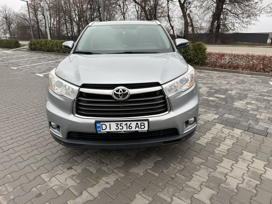 Продам Тойото Хайлендер