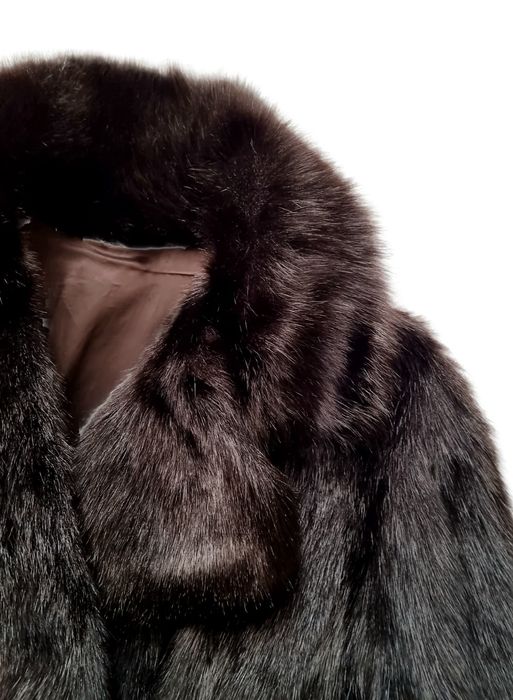 Розкішна шуба з натурального хутра ханорика та замші