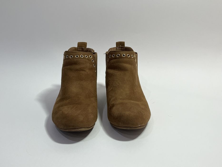 Botins de verão com taxas