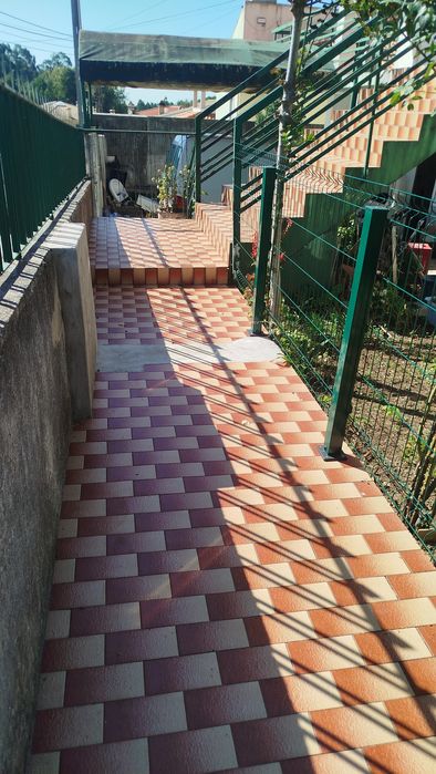 Arrendamento do 1 andar T3 de uma casa