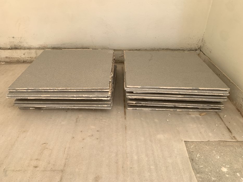 25 placas Chão da Cozinha (cerâmico)