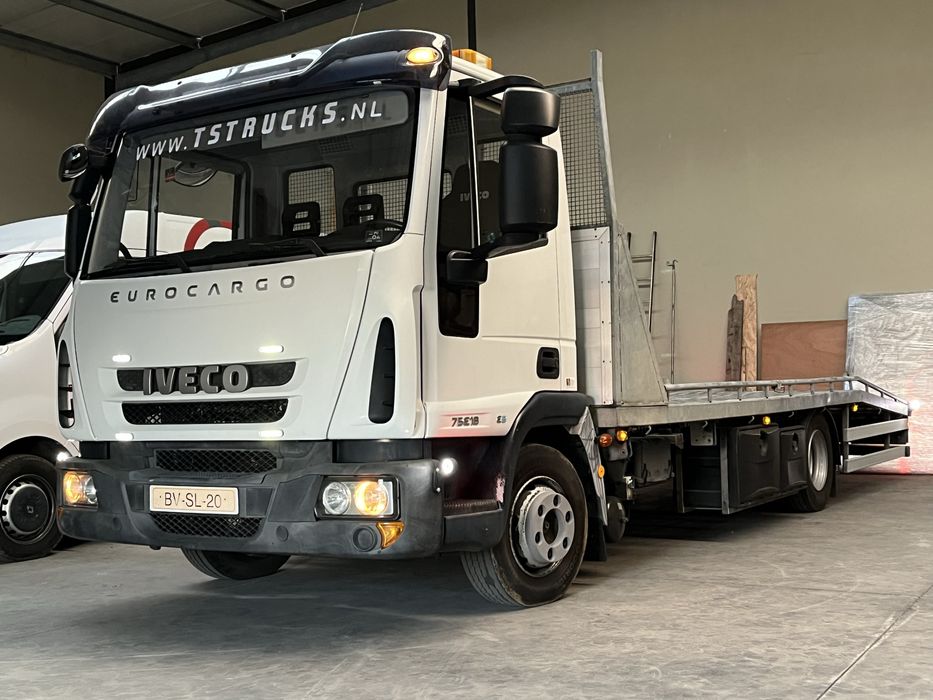 Porta carros Iveco Eurocargo