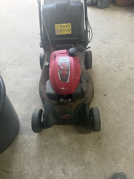Corta relva honda