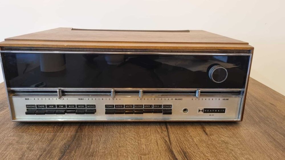 Heathkit AR-29 - amplituner