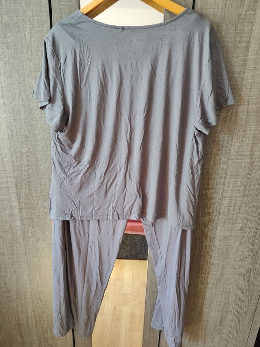 Piżama viskozowa Sinsay r. XXL
