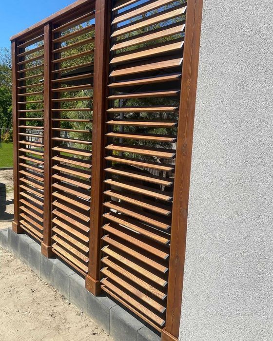 System ruchomych żaluzji ruchome deseczki SHUTTERS sosna AB 20x95 mm