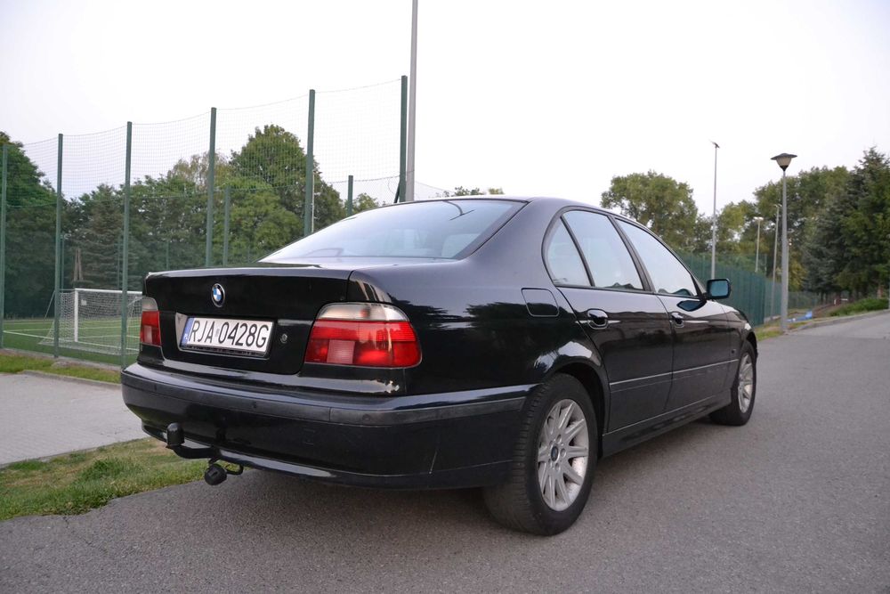 BMW E39 520D Sedan