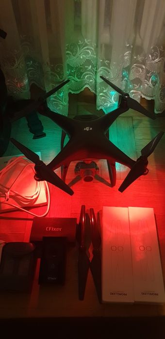 Dji phantom 4 Pro obisdian + 3 baterii+tablet