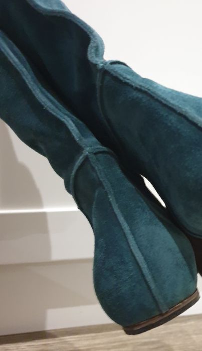 Чоботи бренду Casadei