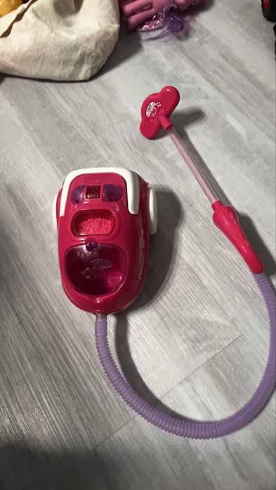 Дитячий пилосос і чайник