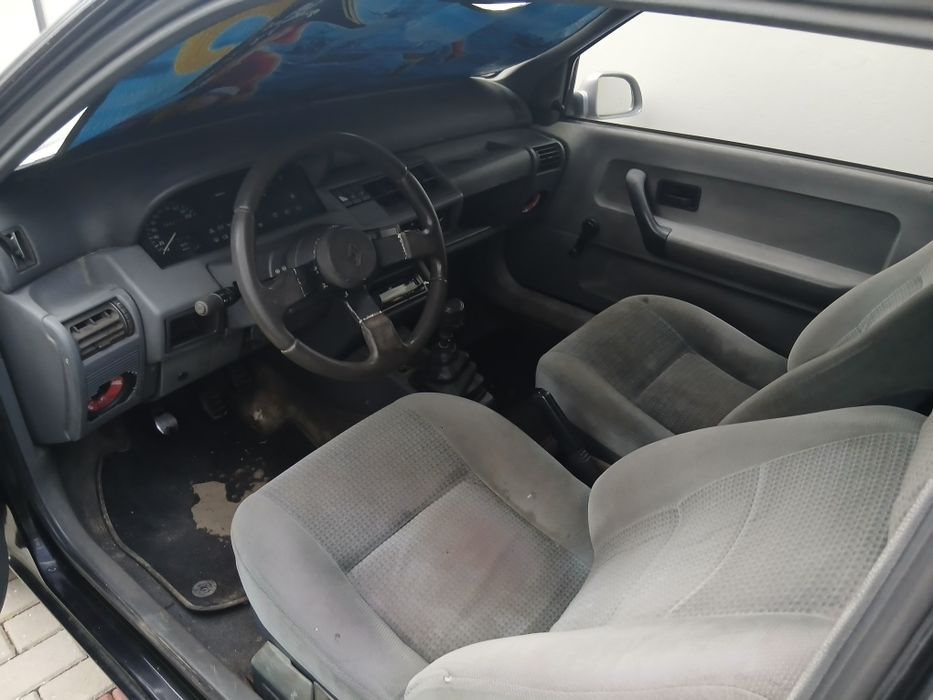 Vendo renault clio 1.9