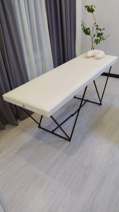 Кушетка розкладна автомат для нарощування вій депіляції масажу і тату